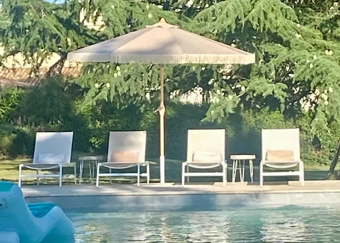 Le Petit Cinq Ruffe 펜션 Listrac-de-Dureze